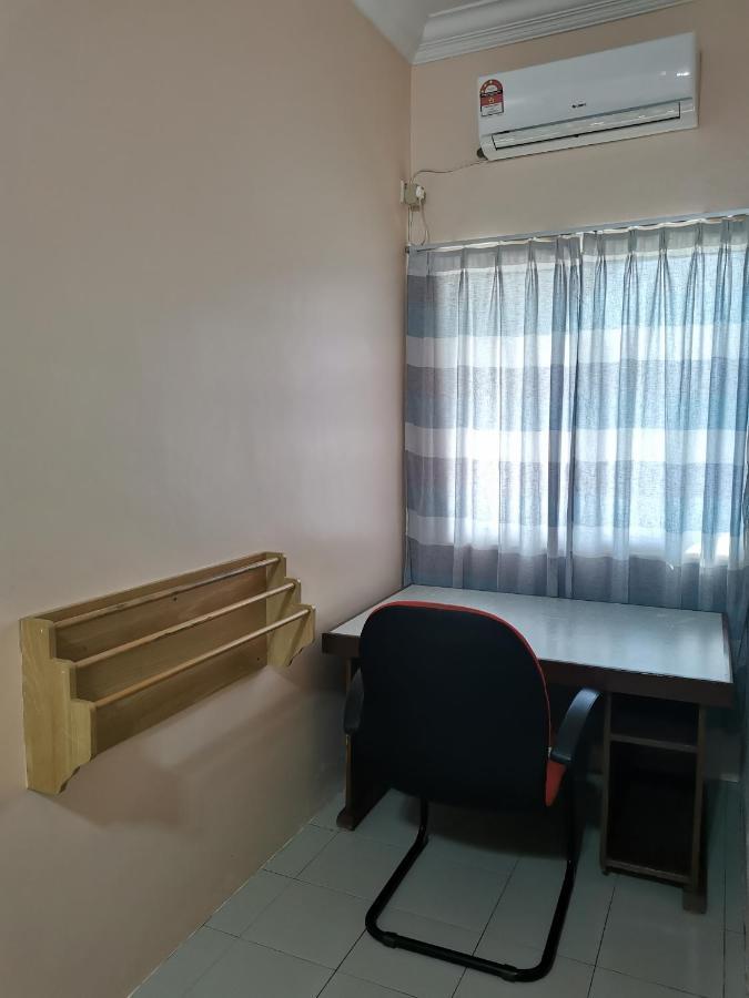 Diy Palm Court Bedroom Kuantan Kültér fotó