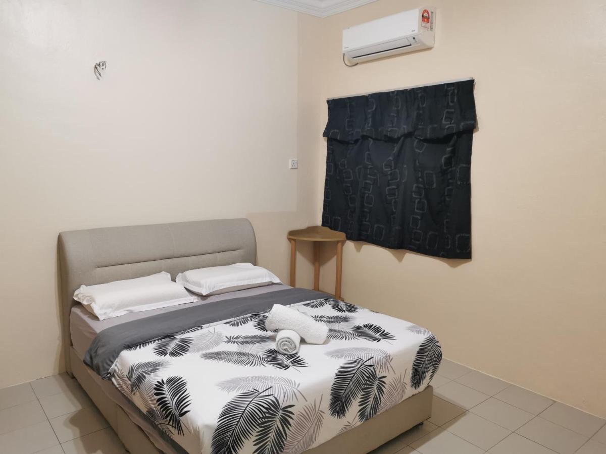 Diy Palm Court Bedroom Kuantan Kültér fotó